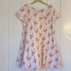 Cream Floral 🌺 Girl’s Dress